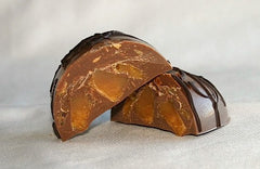 Toffee egg cross-section